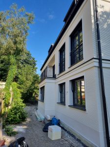 Prenova zgodovinske fasade - stare hise 01